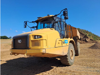 铰接式自卸车 CATERPILLAR 730
