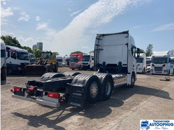 驾驶室底盘卡车 Scania R500 N.G.S 6×2：图3