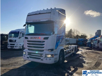 驾驶室底盘卡车 SCANIA R 730
