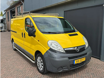 紧凑型面包车 OPEL Vivaro