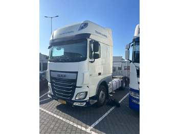 牵引车 DAF XF 460