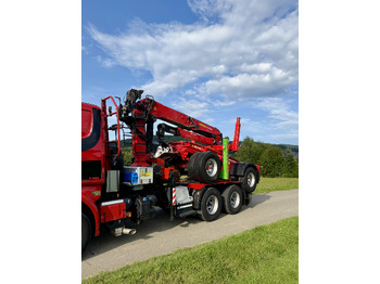 木材运输车, 起重车 用于运输 木材 SCANIA R580：图3