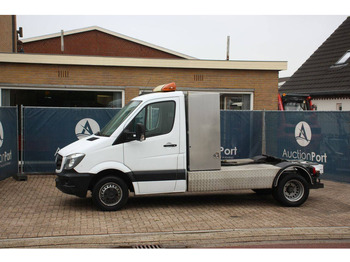 驾驶室底盘卡车 MERCEDES-BENZ Sprinter