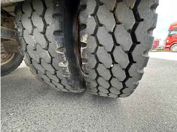 驾驶室底盘卡车 SCANIA R 450 CB6x4HHA：图4