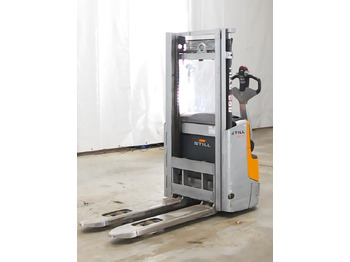 堆垛机 STILL