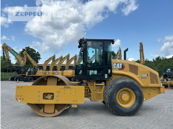 压实机 CATERPILLAR CS66B