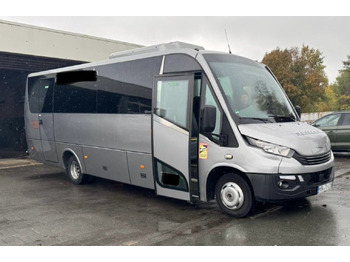 小型巴士 IVECO Rapido