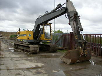 履带式挖掘机 VOLVO EC200