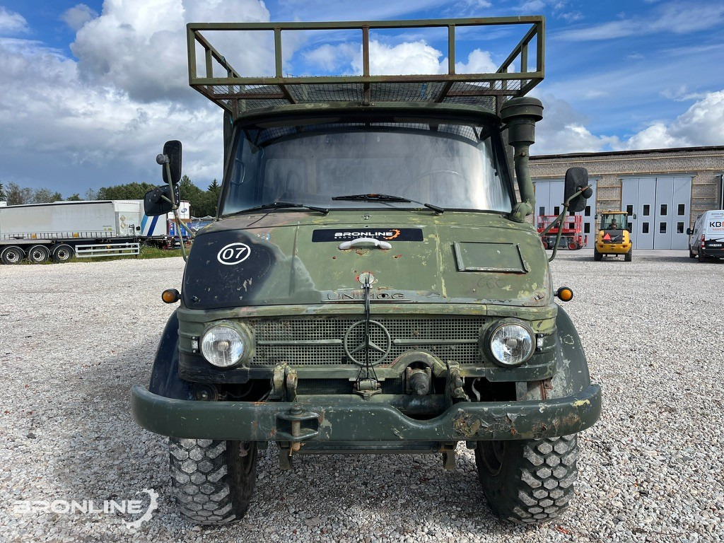 1976 Mercedes-Benz Unimog 416 - 栏板式/ 平板卡车:图3 1976 Mercedes-Benz Unimog 416 - 栏板式/ 平板卡车:图3