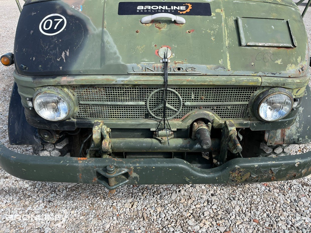 1976 Mercedes-Benz Unimog 416 - 栏板式/ 平板卡车:图4 1976 Mercedes-Benz Unimog 416 - 栏板式/ 平板卡车:图4