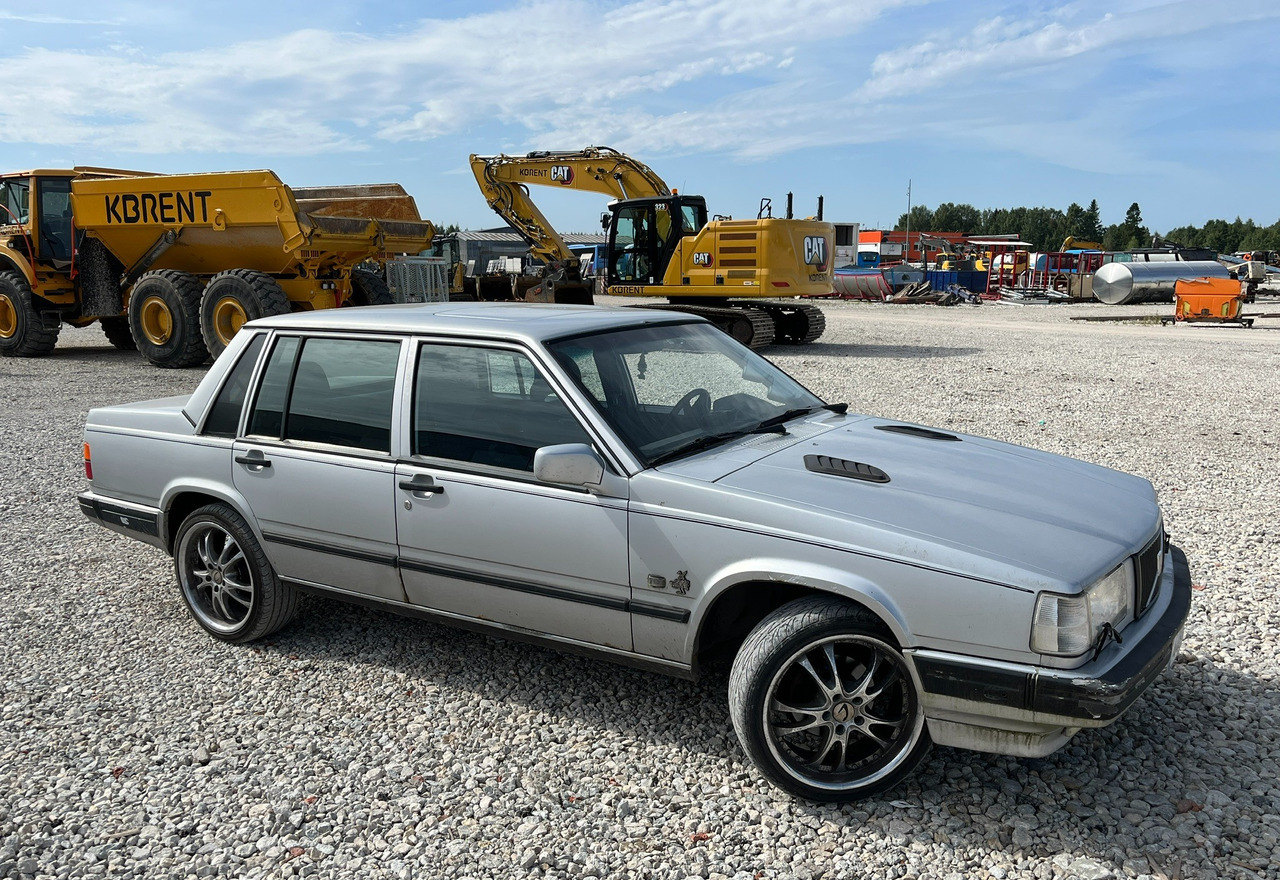 1992 VOLVO 740SE 2.3 85kW - 汽车:图1 1992 VOLVO 740SE 2.3 85kW - 汽车:图1