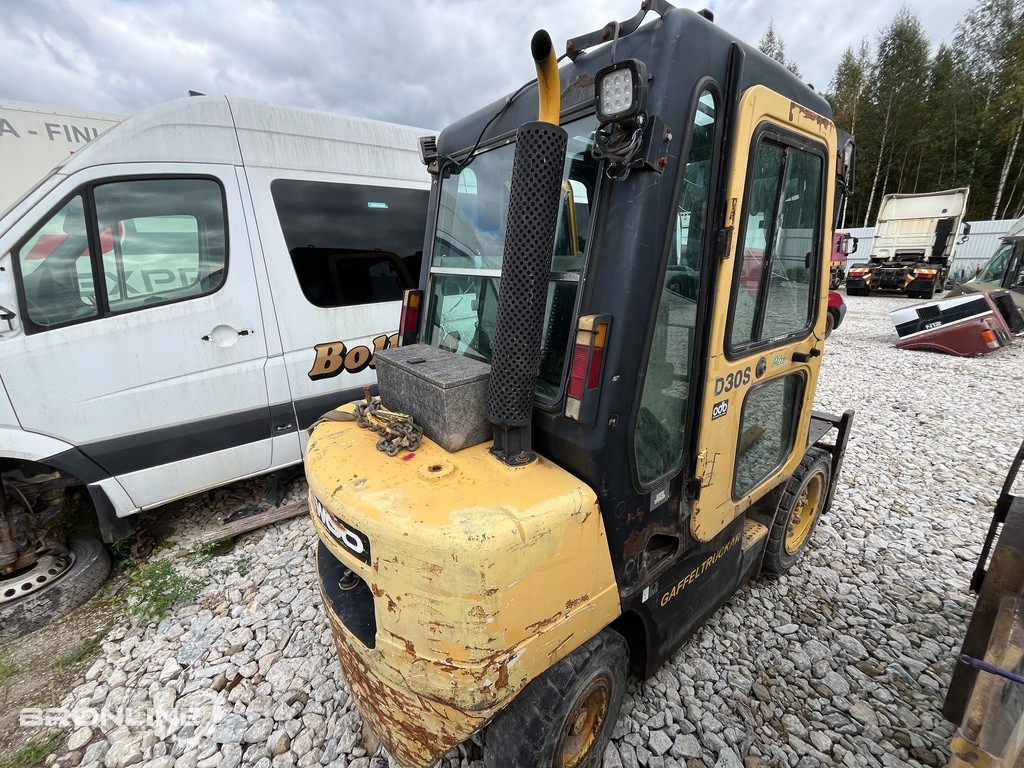 2005 Daewoo D30S-3 tõstuk - 柴油叉车:图5 2005 Daewoo D30S-3 tõstuk - 柴油叉车:图5