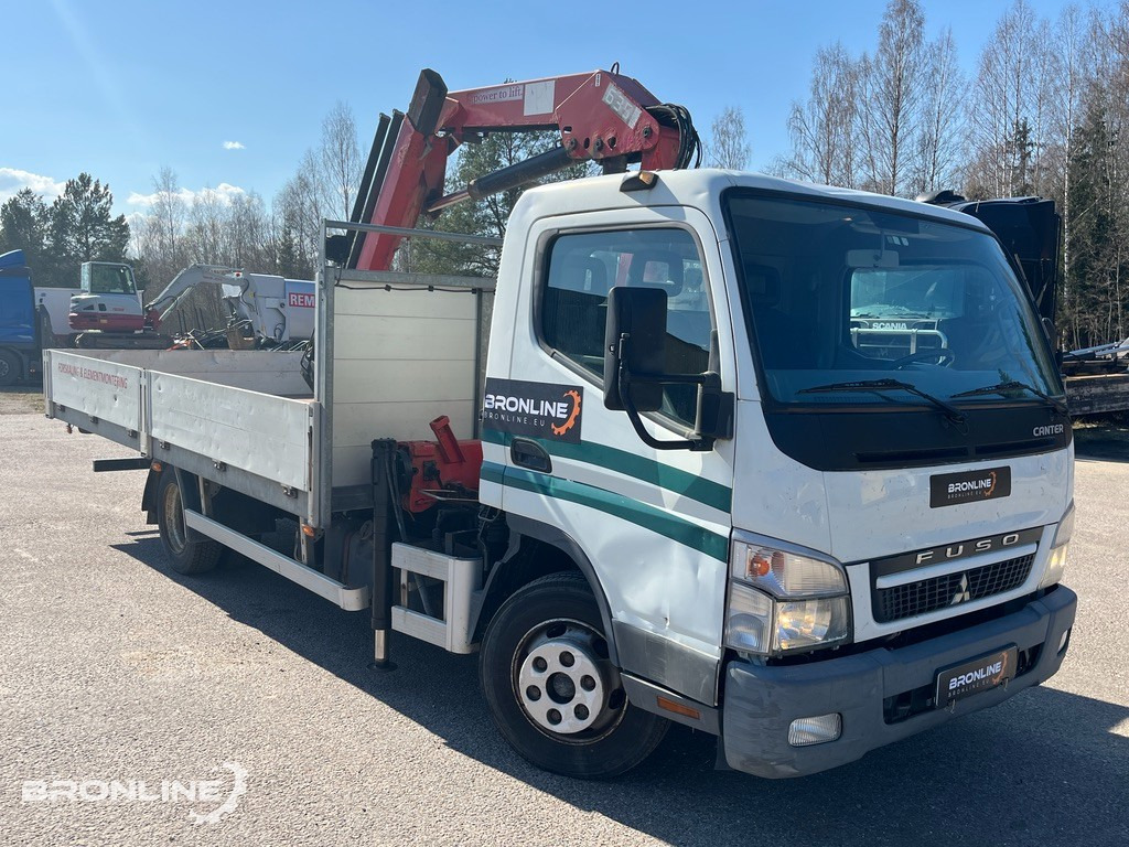 2011 Mitsubishi Fuso Canter + HMF 635K3 - 栏板式/ 平板卡车:图2 2011 Mitsubishi Fuso Canter + HMF 635K3 - 栏板式/ 平板卡车:图2