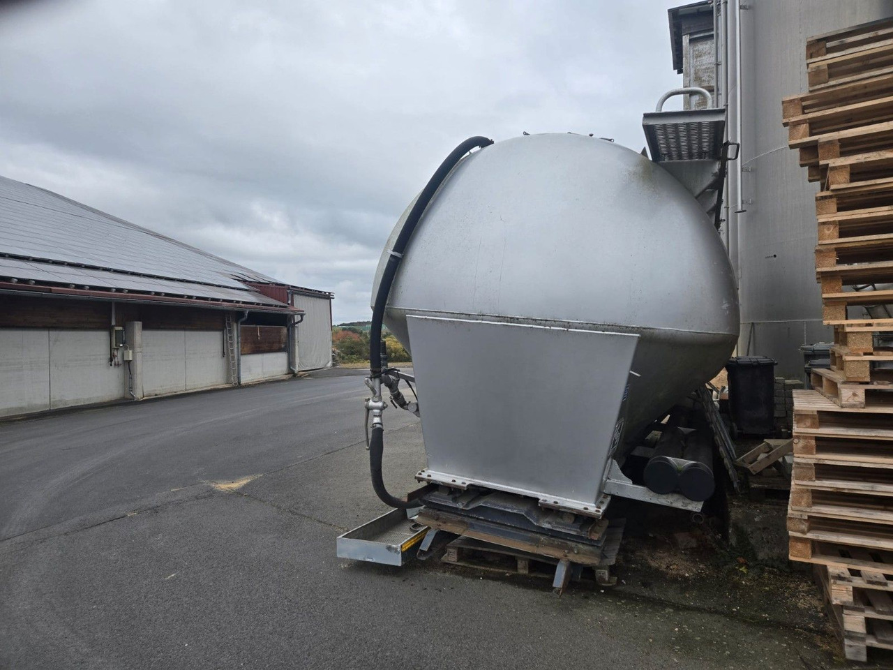 Feldbinder Silo Waage 31.000 Ltr - 筒仓拖车:图2 Feldbinder Silo Waage 31.000 Ltr - 筒仓拖车:图2