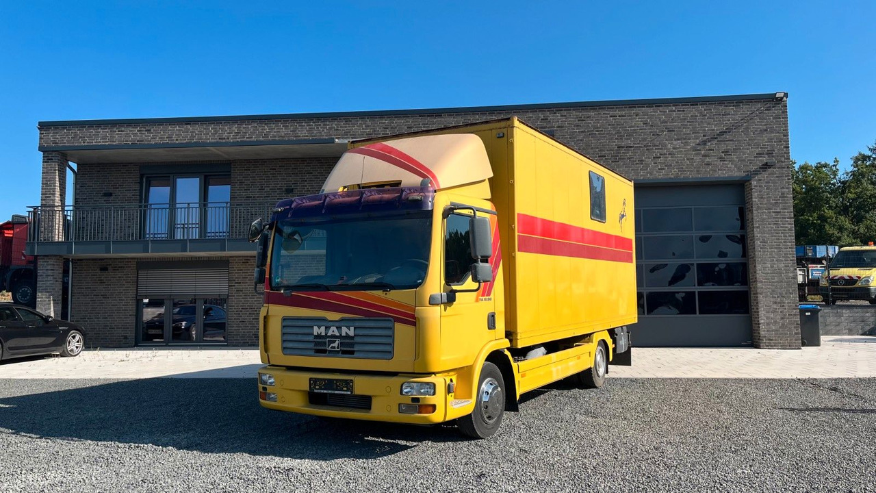 MAN TGL 10.180 Euro 4 Pferdetransporter Horse MAN TGL 10.180 Euro 4 Pferdetransporter Horse - 马匹运输车:图1 MAN TGL 10.180 Euro 4 Pferdetransporter Horse MAN TGL 10.180 Euro 4 Pferdetransporter Horse - 马匹运输车:图1