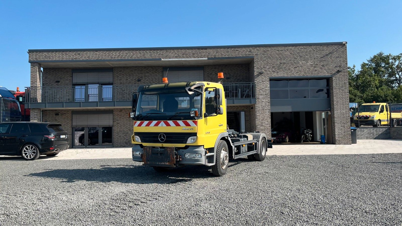 Mercedes-Benz 1318 1218 Abrollkipper Mercedes-Benz 1318 1218 Abrollkipper - 吊钩升降车:图1 Mercedes-Benz 1318 1218 Abrollkipper Mercedes-Benz 1318 1218 Abrollkipper - 吊钩升降车:图1