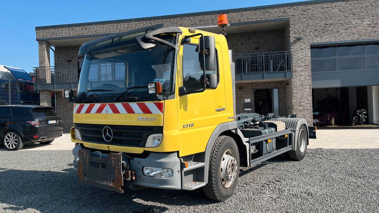 Mercedes-Benz 1318 1218 Abrollkipper Mercedes-Benz 1318 1218 Abrollkipper - 吊钩升降车:图2 Mercedes-Benz 1318 1218 Abrollkipper Mercedes-Benz 1318 1218 Abrollkipper - 吊钩升降车:图2