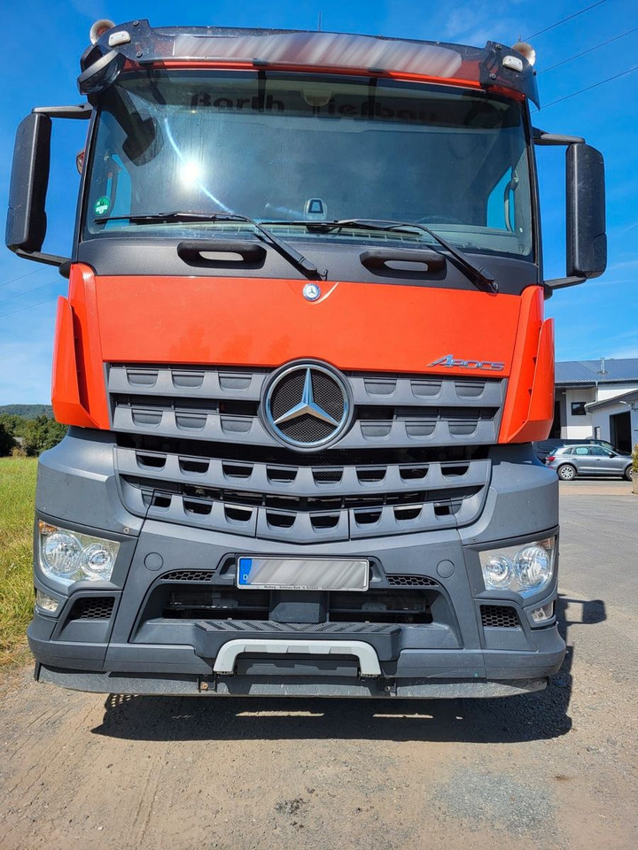 Mercedes-Benz Arocs 2653 Dreiseitenkipper Meiller Bordmatik - 翻斗车:图3 Mercedes-Benz Arocs 2653 Dreiseitenkipper Meiller Bordmatik - 翻斗车:图3