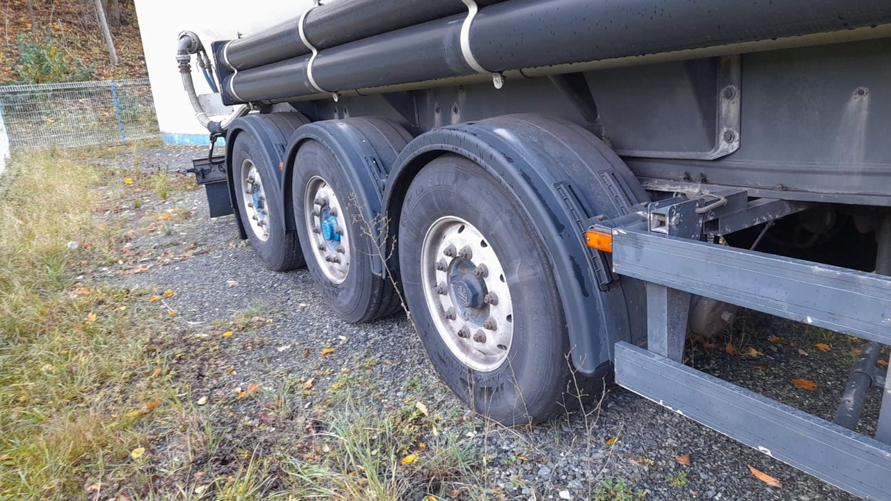 Spitzer SK 2753 CAL 53m³ Kippsilo - 筒仓拖车:图5 Spitzer SK 2753 CAL 53m³ Kippsilo - 筒仓拖车:图5