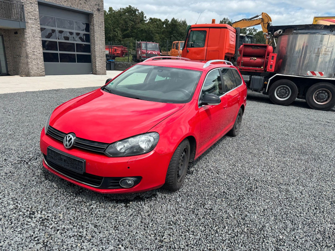 Volkswagen Golf VI Variant Style BlueMotion - 汽车:图3 Volkswagen Golf VI Variant Style BlueMotion - 汽车:图3