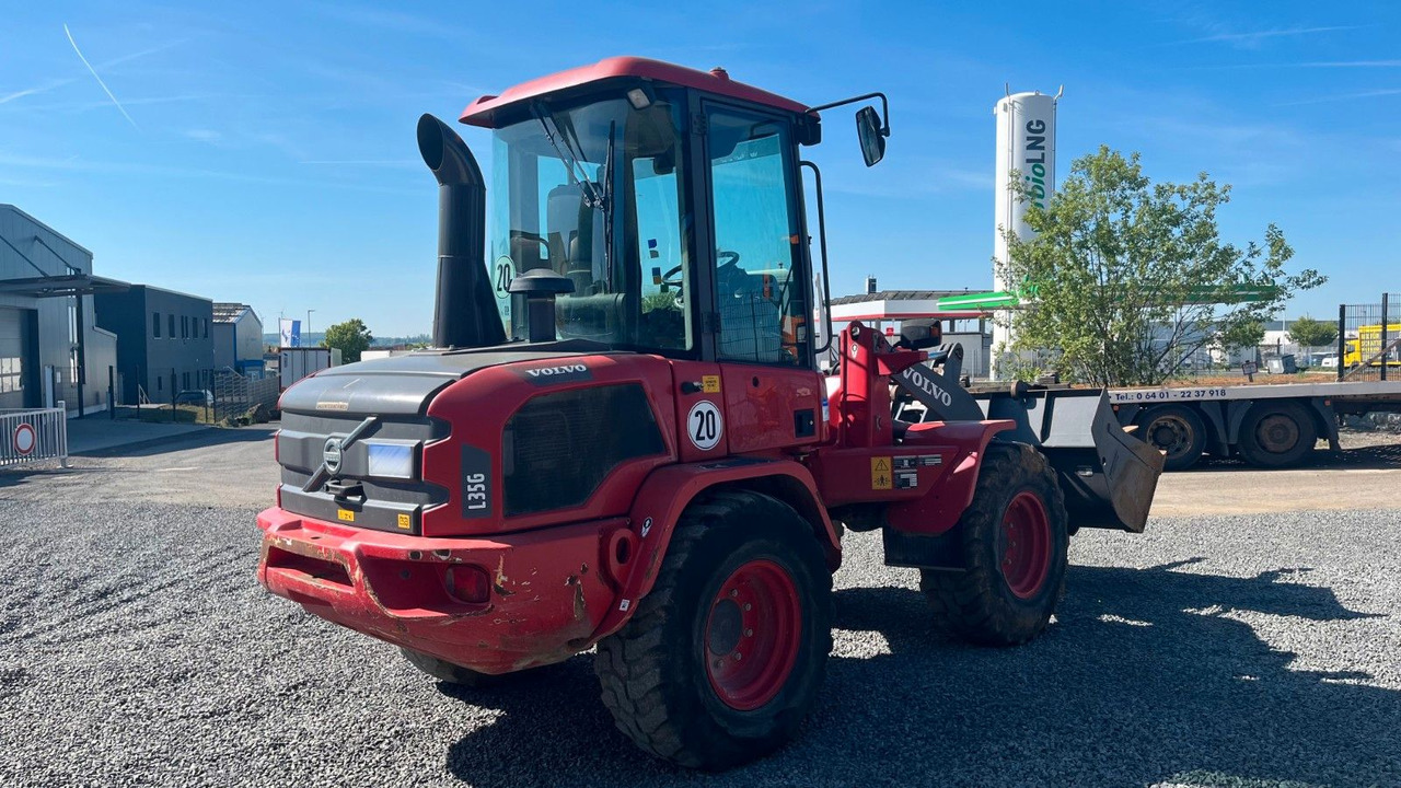 Volvo L35G Radlader 7200 Kg Schaufel Gabel Volvo L35G Radlader 7200 Kg Schaufel Gabel - 轮式装载机:图4 Volvo L35G Radlader 7200 Kg Schaufel Gabel Volvo L35G Radlader 7200 Kg Schaufel Gabel - 轮式装载机:图4