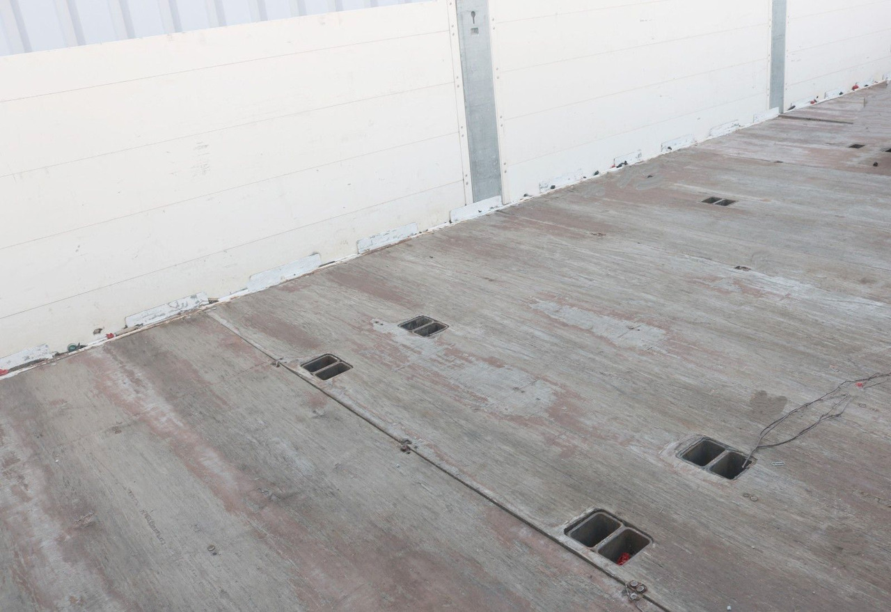 Mercedes-Benz Antos 2641L Prits. / Staplerhaltg. Stahltransp. - 栏板式/ 平板卡车:图4 Mercedes-Benz Antos 2641L Prits. / Staplerhaltg. Stahltransp. - 栏板式/ 平板卡车:图4