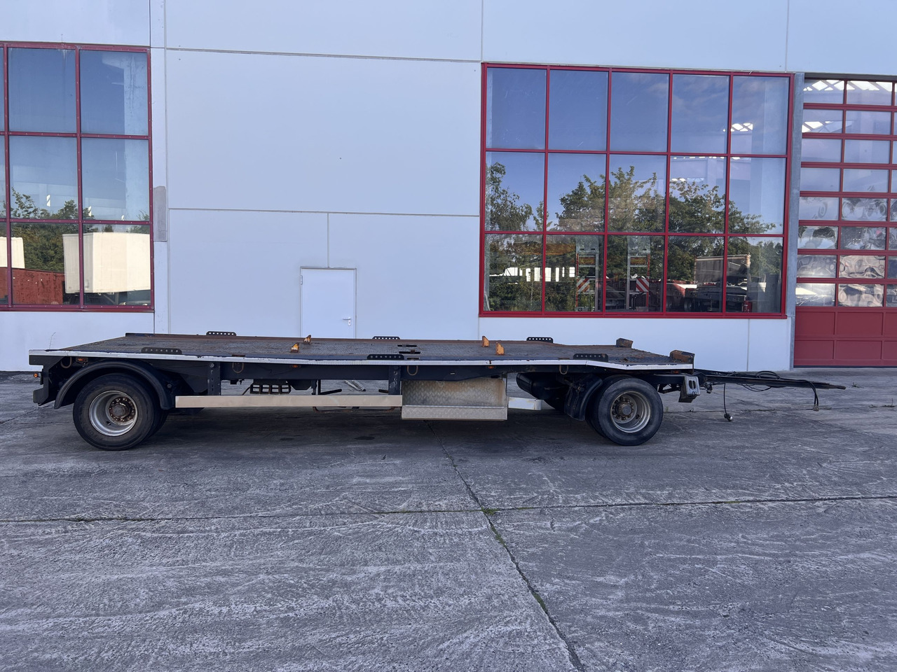 Dinkel DAC 18000 2 Achs Kombi- Anhänger für Abroll- oder Absetzmulden oder Tieflader - 集装箱运输车/ 可拆卸车身的拖车:图3 Dinkel DAC 18000 2 Achs Kombi- Anhänger für Abroll- oder Absetzmulden oder Tieflader - 集装箱运输车/ 可拆卸车身的拖车:图3