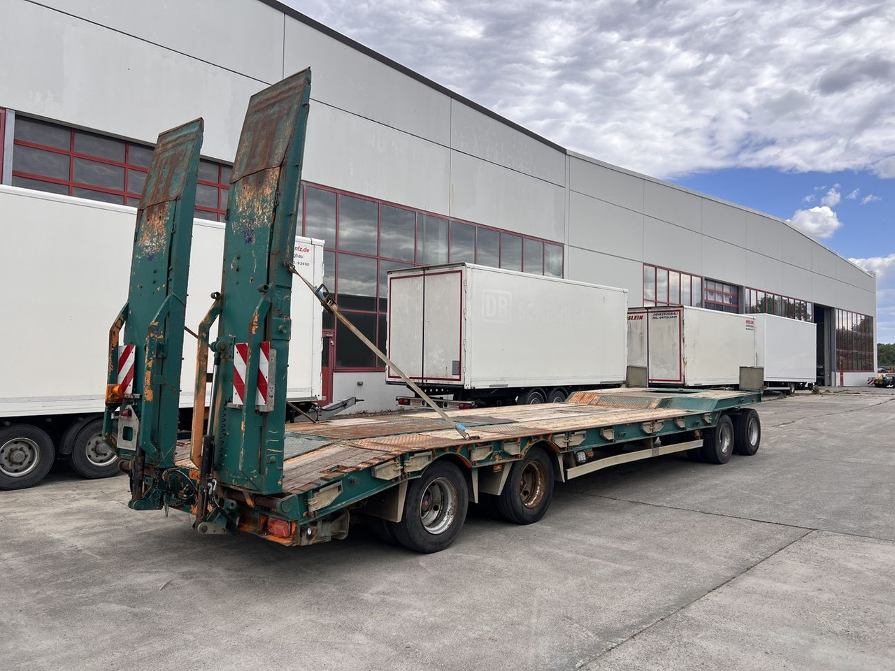Humbaur HTD 409525-4A 4 Achs Tiefladeranhänger - 低装载拖车:图3 Humbaur HTD 409525-4A 4 Achs Tiefladeranhänger - 低装载拖车:图3