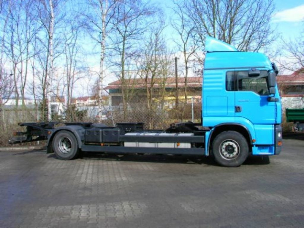 MAN 18.410 TGA2 Achs BDF- LKW - 集装箱运输车/ 可拆卸车身的卡车:图5 MAN 18.410 TGA2 Achs BDF- LKW - 集装箱运输车/ 可拆卸车身的卡车:图5