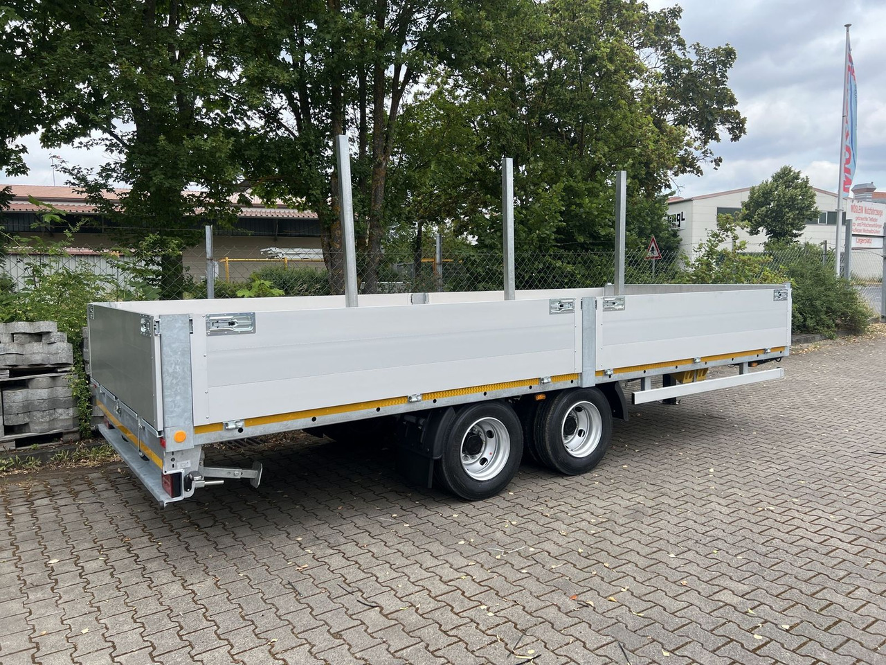 Möslein 14,4 t Tandem- Pritschenanhänger- Tieflader - 低装载拖车:图2 Möslein 14,4 t Tandem- Pritschenanhänger- Tieflader - 低装载拖车:图2
