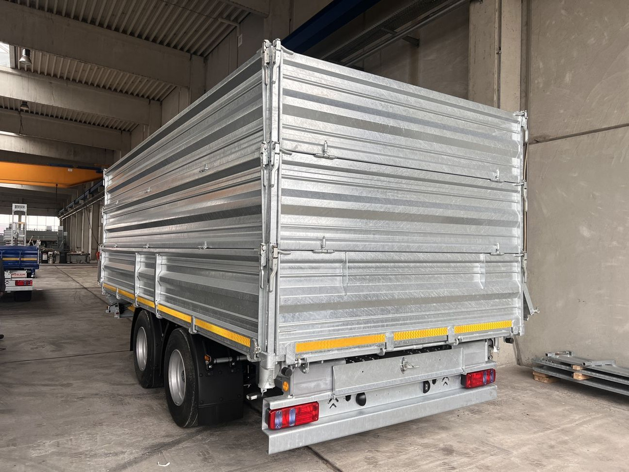 Möslein 19 t Tandem Kipper Tieflader2 x Aufsatzbordwänd - 翻斗拖车:图2 Möslein 19 t Tandem Kipper Tieflader2 x Aufsatzbordwänd - 翻斗拖车:图2