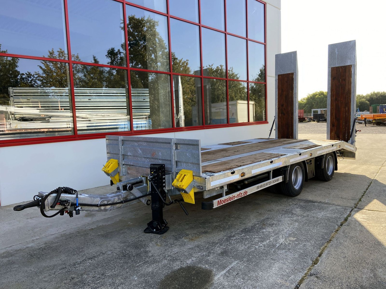 Möslein 19 t Tandemtieflader, Luftgefedert, NEU - 低装载拖车:图5 Möslein 19 t Tandemtieflader, Luftgefedert, NEU - 低装载拖车:图5