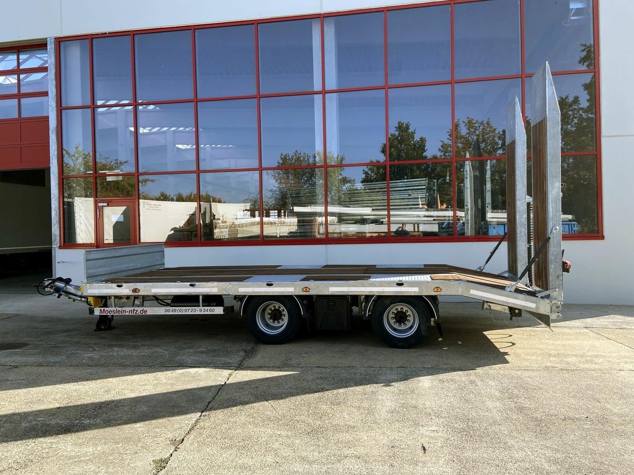 Möslein 21 t Tandemtieflader, Luftgefedert, NEU - 低装载拖车:图3 Möslein 21 t Tandemtieflader, Luftgefedert, NEU - 低装载拖车:图3
