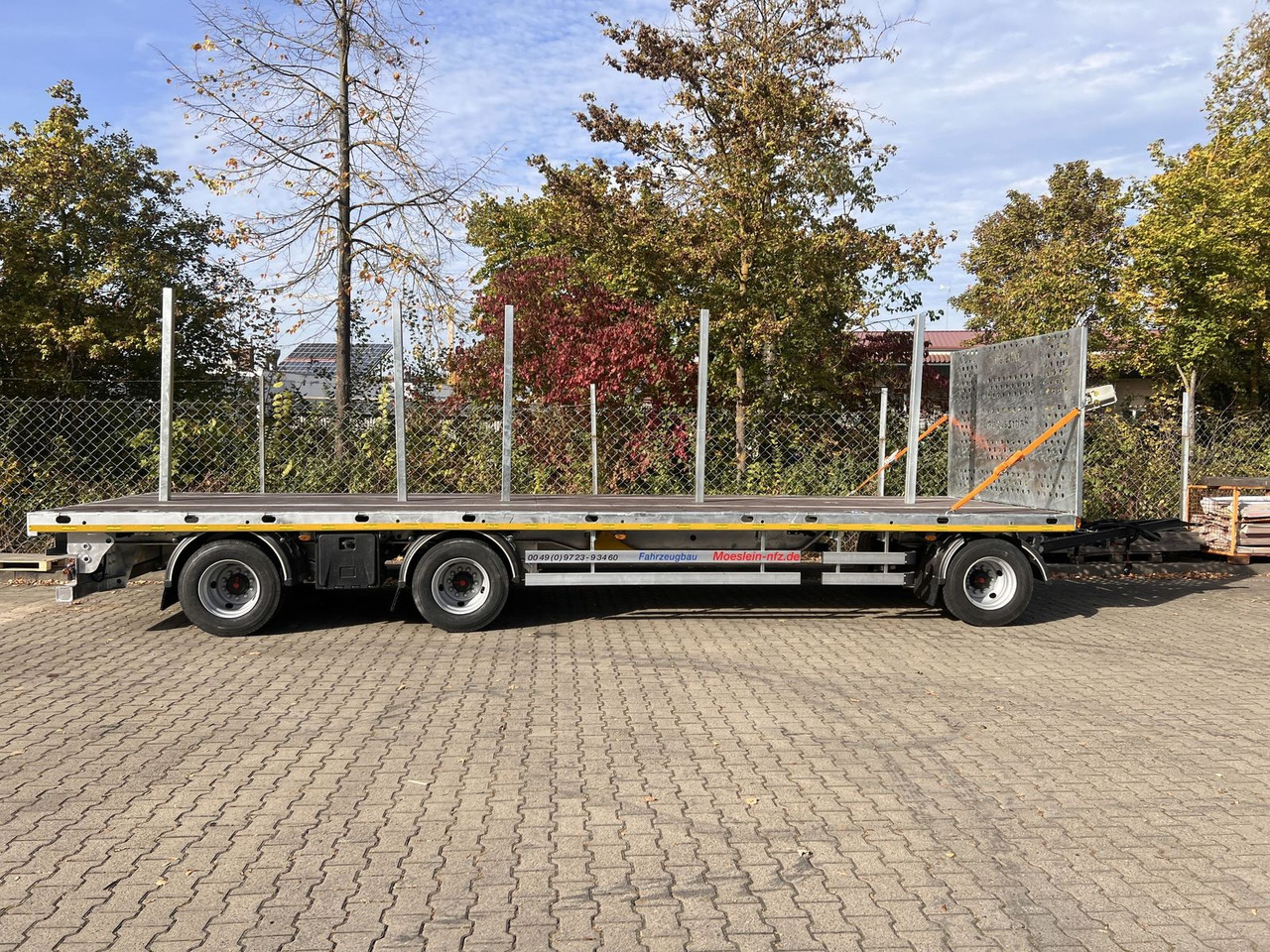 Möslein 3 Achs Jumbo- Plato- Anhänger 8,60 m, Mega - 栏板式/ 平板拖车:图2 Möslein 3 Achs Jumbo- Plato- Anhänger 8,60 m, Mega - 栏板式/ 平板拖车:图2