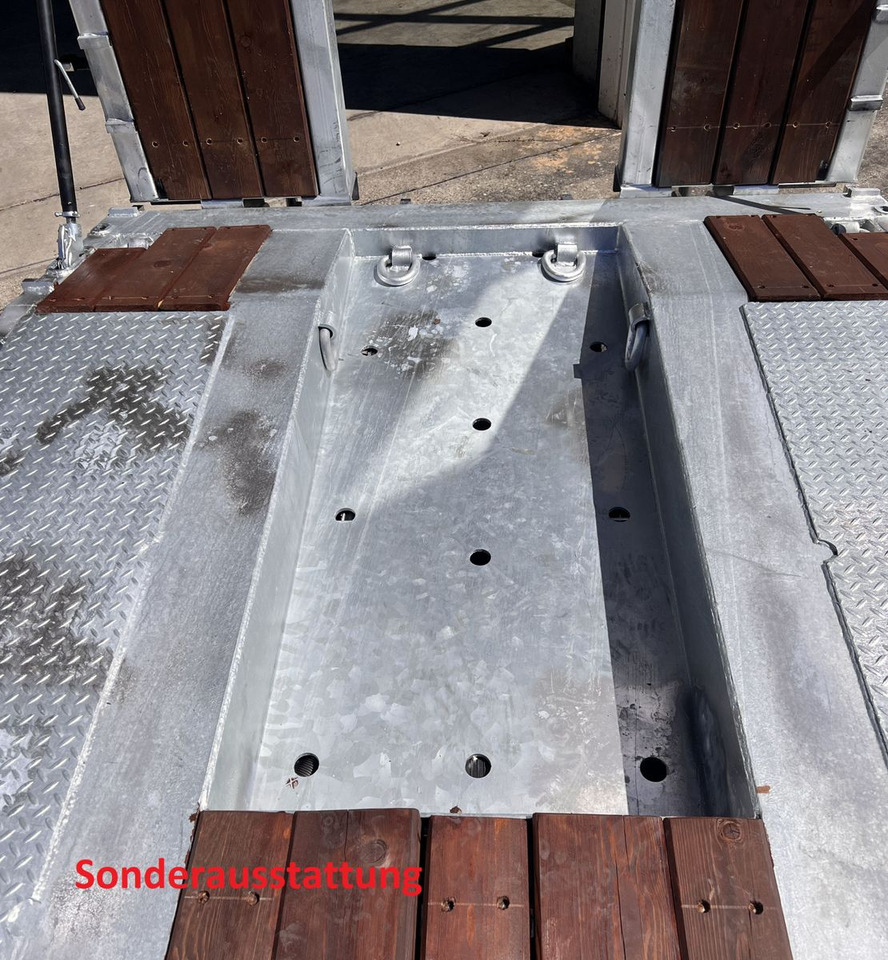 低装载拖车 Möslein  3 Achs Tieflader- Anhänger, Verbreiterung：图9