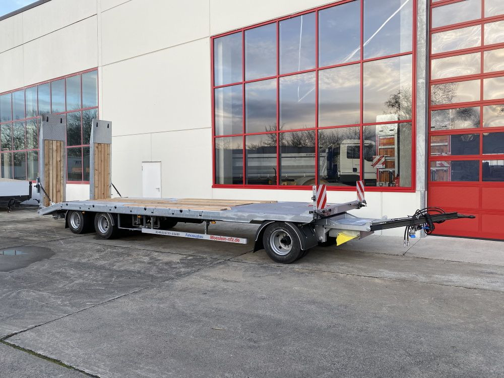 Möslein T 3-9,20 F Blatt 3 Achs Tieflader mit gerader Ladefläche 9 m, Neufahrzeug - 低装载拖车:图4 Möslein T 3-9,20 F Blatt 3 Achs Tieflader mit gerader Ladefläche 9 m, Neufahrzeug - 低装载拖车:图4