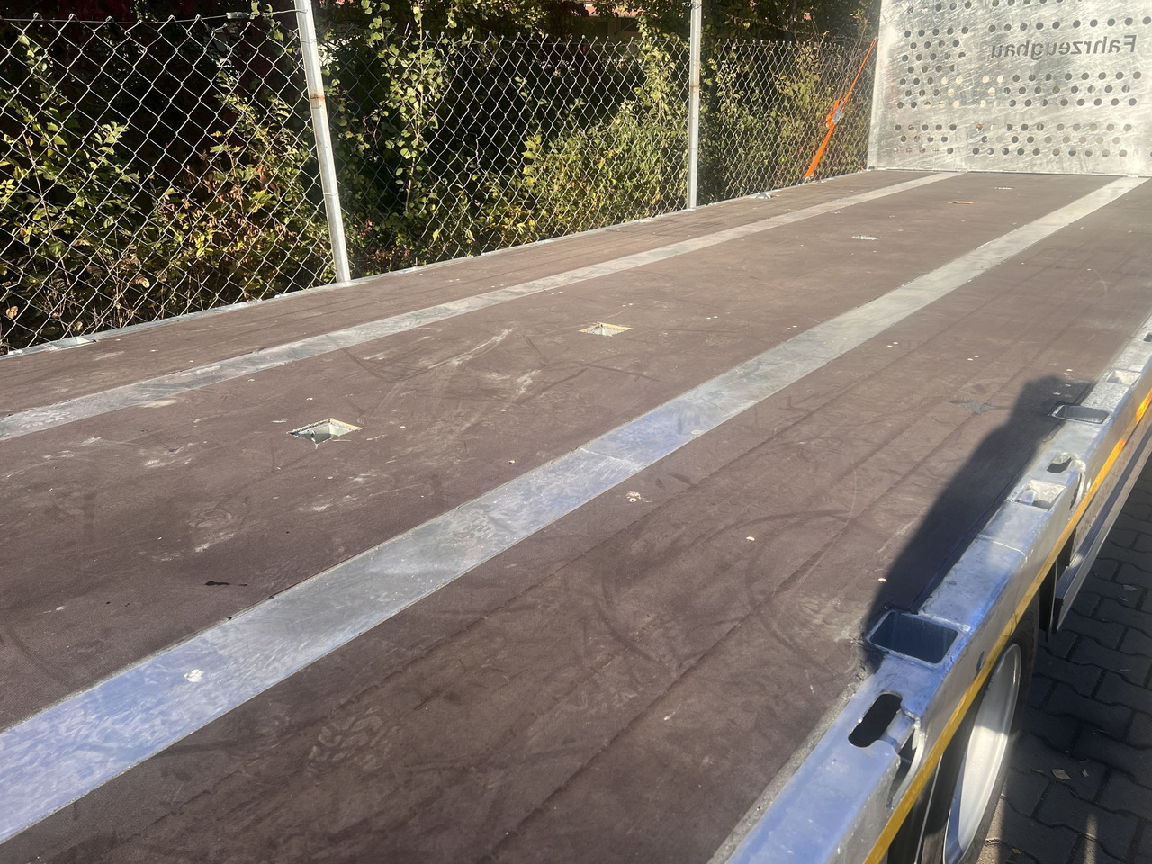 Möslein T 3 Plato 9 m 3 Achs Jumbo- Plato- Anhänger 9 m, Mega - 栏板式/ 平板拖车:图3 Möslein T 3 Plato 9 m 3 Achs Jumbo- Plato- Anhänger 9 m, Mega - 栏板式/ 平板拖车:图3