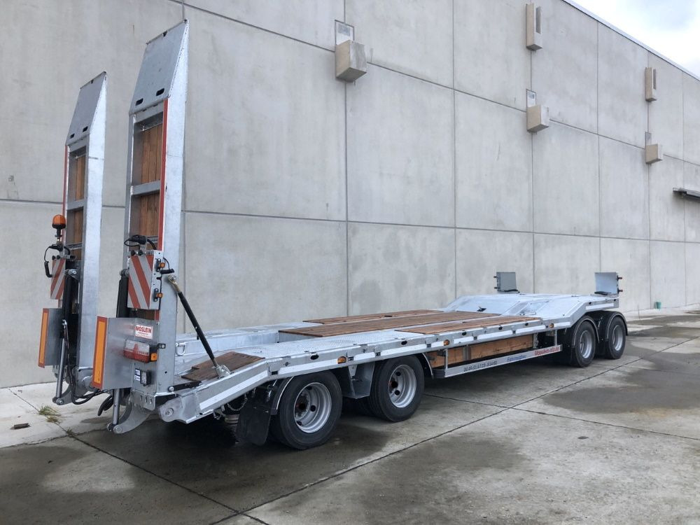 Möslein T 4 VB H1 1 neuer 4 Achs Tieflader hydraulischen Rampen - 低装载拖车:图3 Möslein T 4 VB H1 1 neuer 4 Achs Tieflader hydraulischen Rampen - 低装载拖车:图3