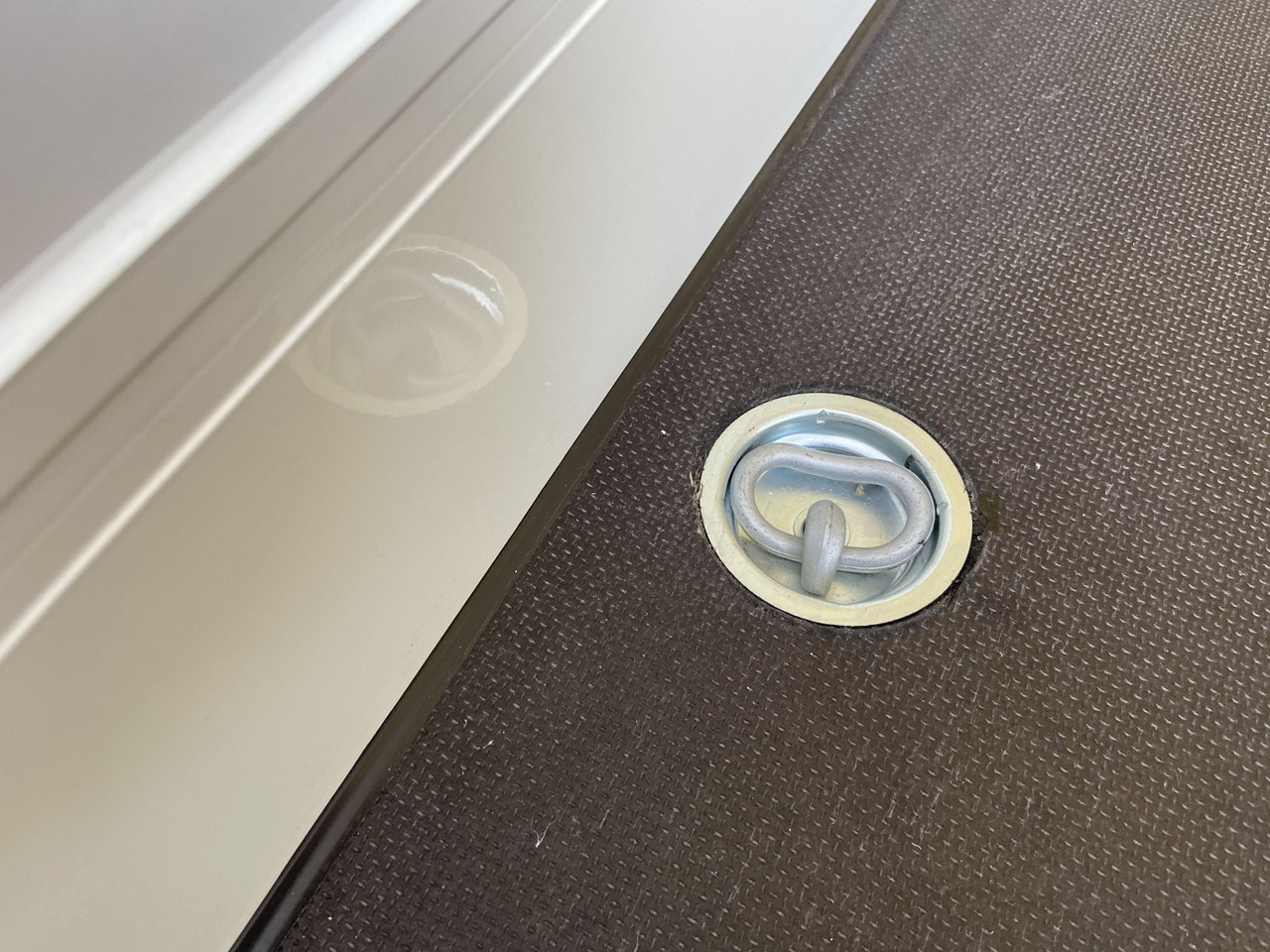 Möslein TK0105D-L Weiß Tandem Koffer, Ladebordwand 1,5 t + DurchladbarNeufahrzeug -- - 封闭厢式拖车:图5 Möslein TK0105D-L Weiß Tandem Koffer, Ladebordwand 1,5 t + DurchladbarNeufahrzeug -- - 封闭厢式拖车:图5