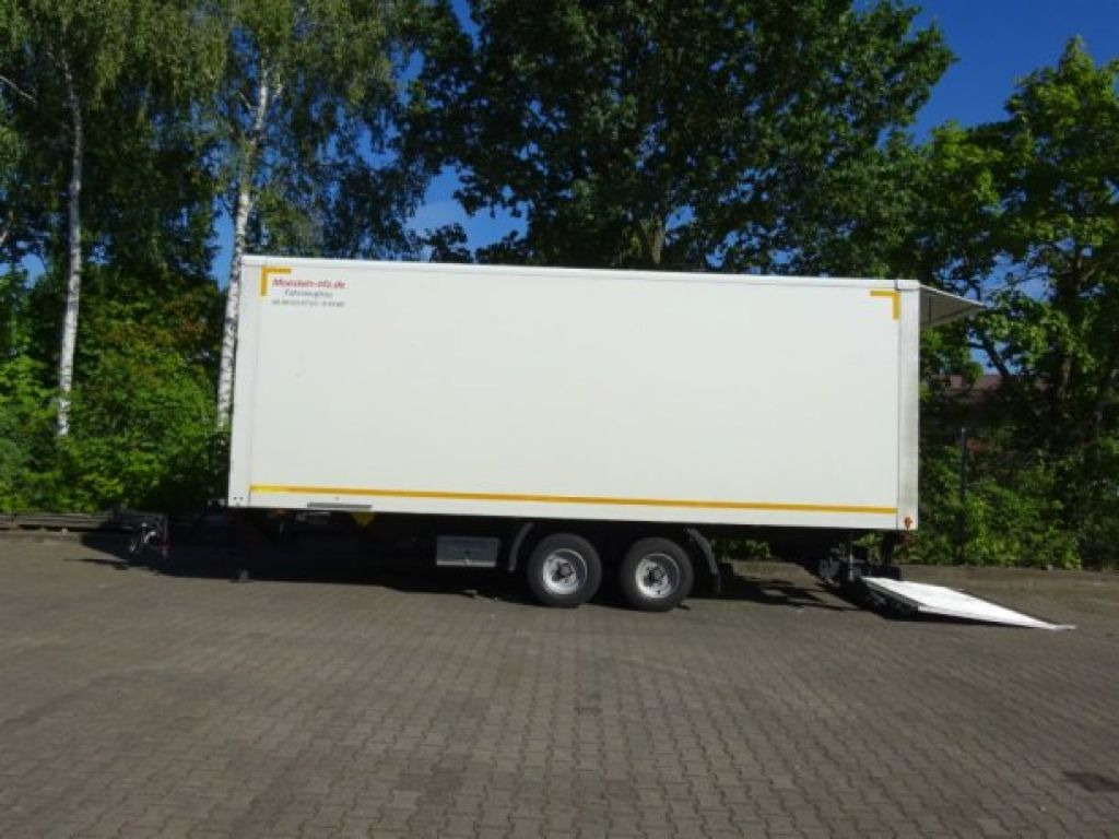 Möslein TKO 105 Schwebheim Tandemkoffer, Ladebordwand + Durchladbar - 封闭厢式拖车:图2 Möslein TKO 105 Schwebheim Tandemkoffer, Ladebordwand + Durchladbar - 封闭厢式拖车:图2