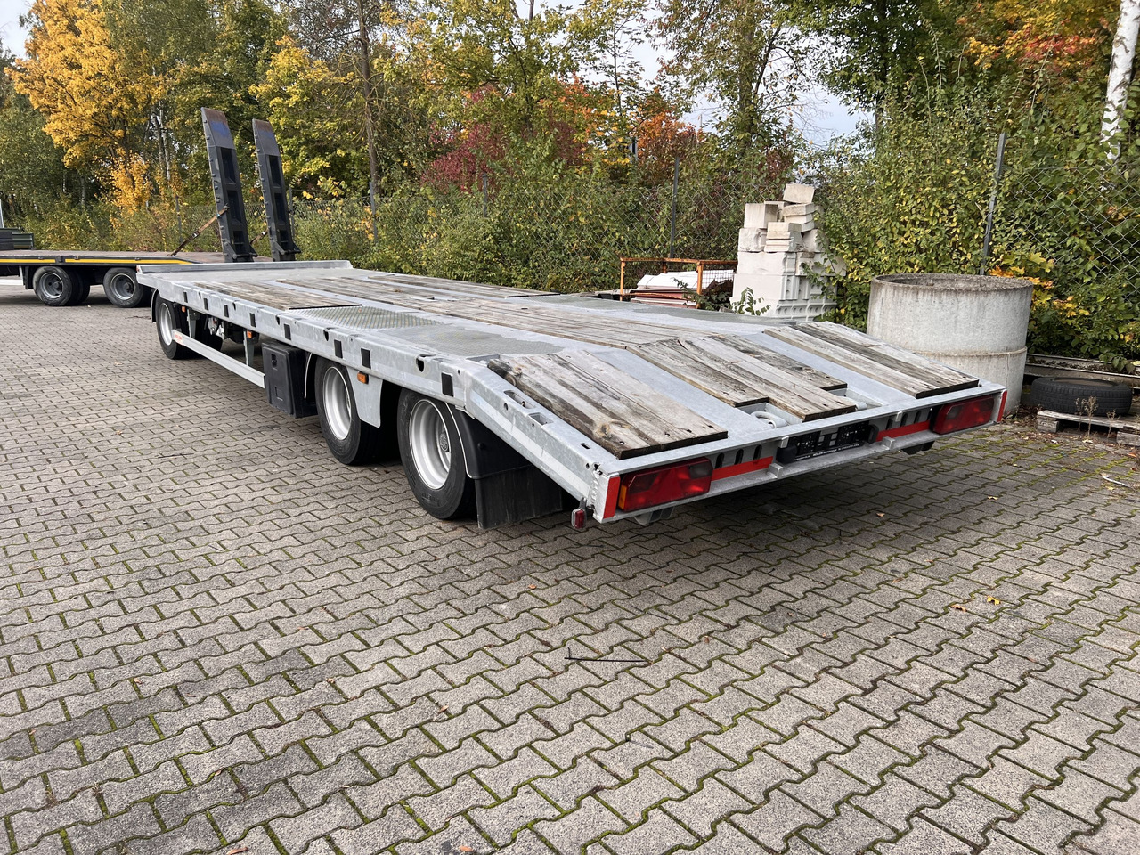 Möslein TO 3 F Schwebheim 3 Achs Tiefladeranhänger - 低装载拖车:图5 Möslein TO 3 F Schwebheim 3 Achs Tiefladeranhänger - 低装载拖车:图5