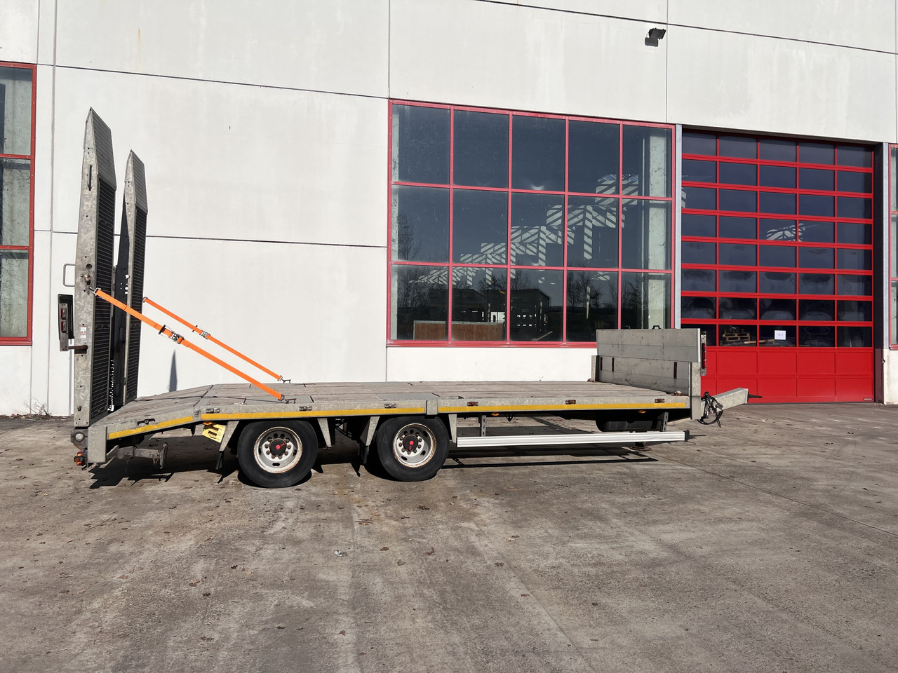 Möslein TT 18 Schwebheim 19 t Tandemtieflader - 低装载拖车:图1 Möslein TT 18 Schwebheim 19 t Tandemtieflader - 低装载拖车:图1