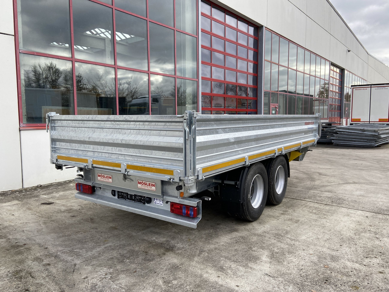 新的 翻斗拖车 Möslein TTD 14  5,70 m  14 t Kipper Tieflader 5,70 m lang, Breite Reifen-- Neufahrzeug --：图11