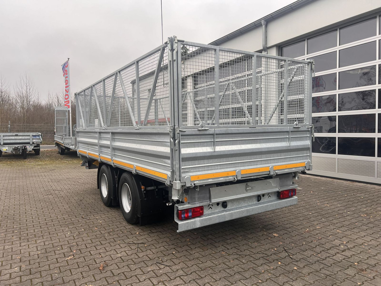 Möslein neuer 19 t Tandemkipper TiefladerGitteraufsatz - 翻斗拖车:图3 Möslein neuer 19 t Tandemkipper TiefladerGitteraufsatz - 翻斗拖车:图3