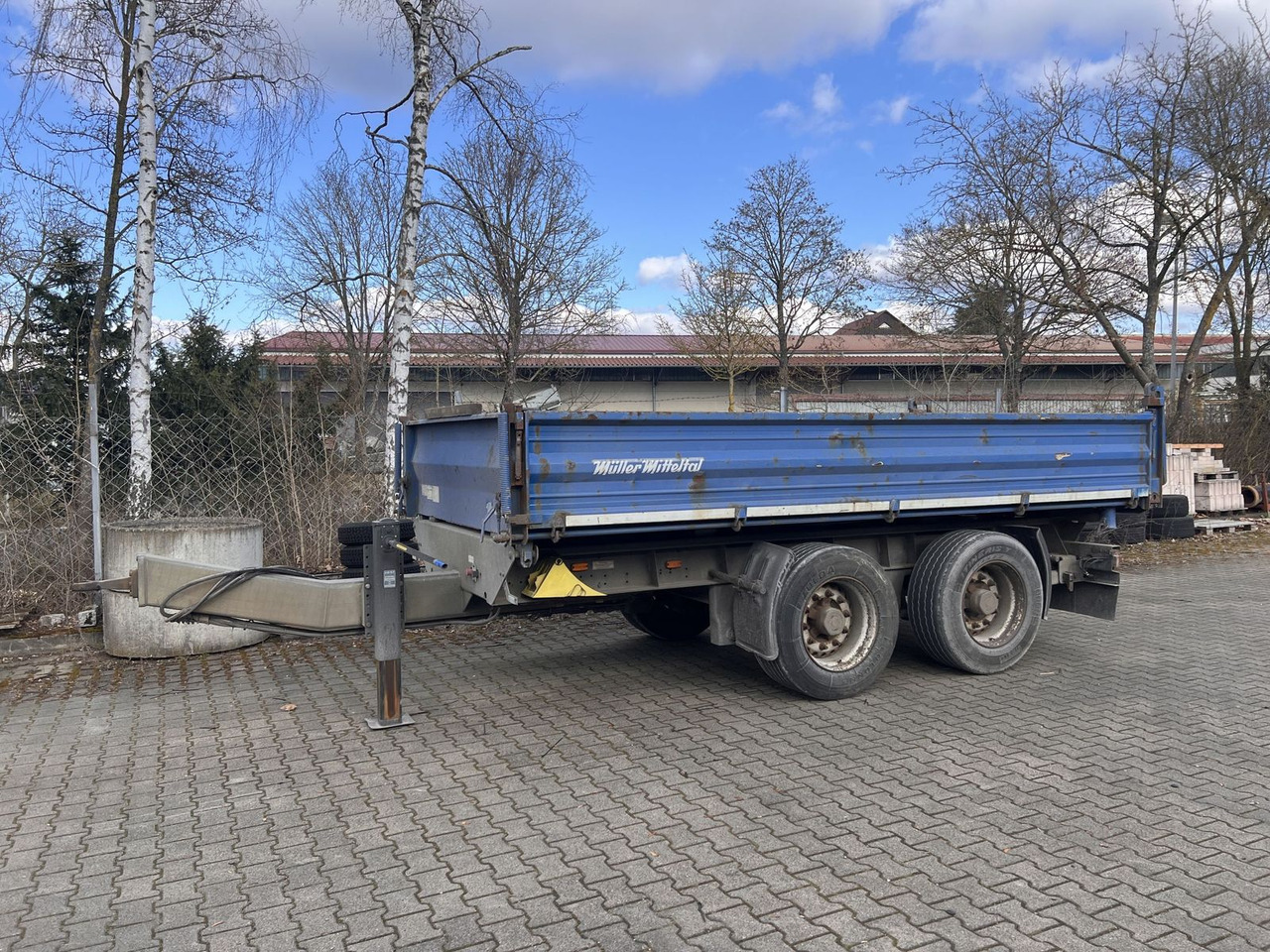 Müller-Mitteltal 18 t Tandemkipper- Tieflader - 翻斗拖车:图1 Müller-Mitteltal 18 t Tandemkipper- Tieflader - 翻斗拖车:图1