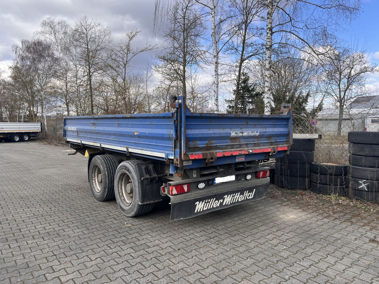 Müller-Mitteltal 18 t Tandemkipper- Tieflader - 翻斗拖车:图2 Müller-Mitteltal 18 t Tandemkipper- Tieflader - 翻斗拖车:图2