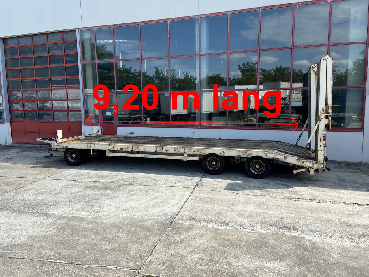 Müller Mitteltal PT 30 3 Achs Tieflader 9,20 m Ladefläche - 低装载拖车:图1 Müller Mitteltal PT 30 3 Achs Tieflader 9,20 m Ladefläche - 低装载拖车:图1