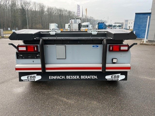 新的 滚出式/ 箕斗拖车 Außenroller 18 AR：图8
