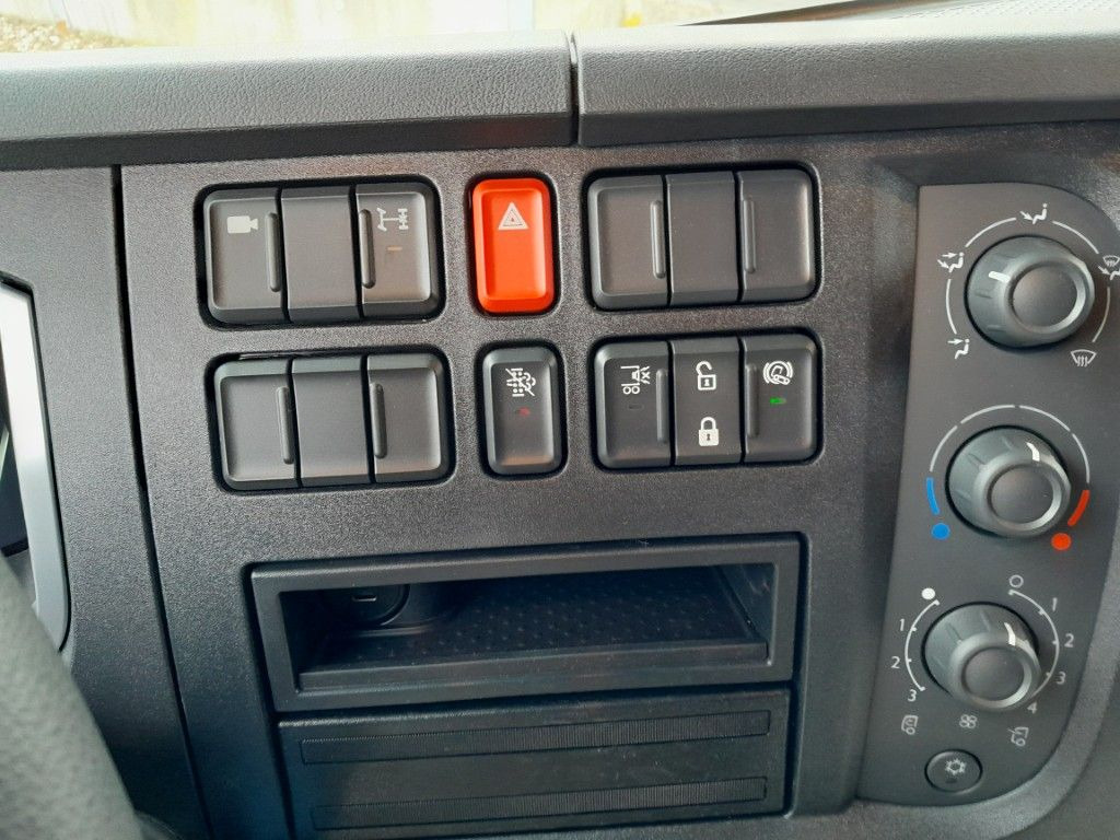 DAF FA XB 290 16t Spier Plywoodkoffer 租赁 DAF FA XB 290 16t Spier Plywoodkoffer:图19 DAF FA XB 290 16t Spier Plywoodkoffer 租赁 DAF FA XB 290 16t Spier Plywoodkoffer:图19