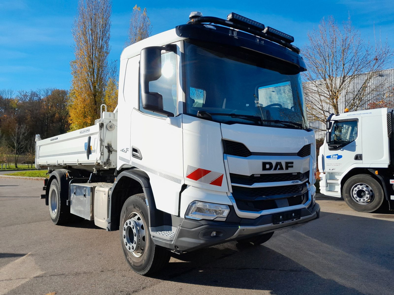 DAF FA XDC 450 - 翻斗车:图1 DAF FA XDC 450 - 翻斗车:图1